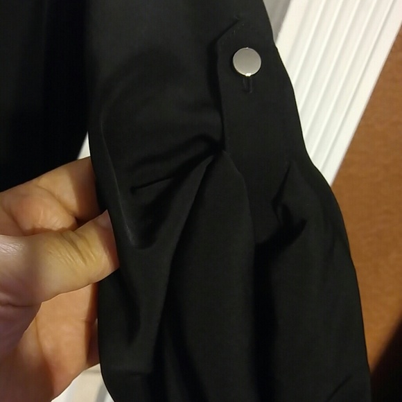 Dress - Picture 4 of 6